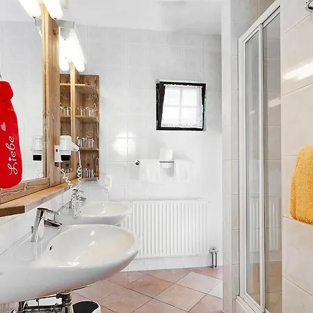 Apartment Holiday Village Hoteldorf Schonleitn Latschach Ob Dem Faaker See - Okt02056-dyc *